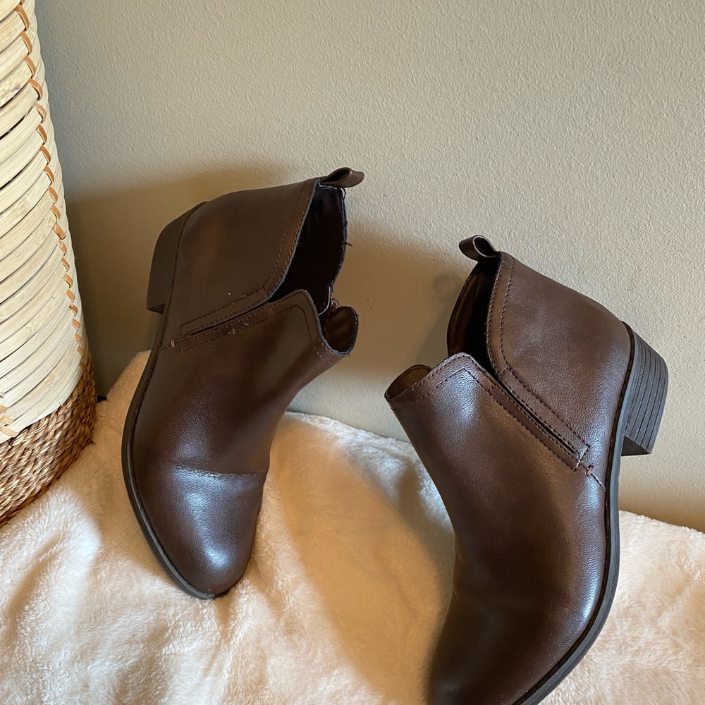 Sun+ Stone Brown Leather Ankle Boots - Picture 3 of 8